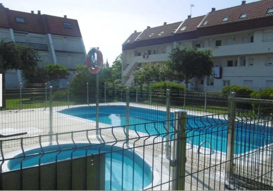 Duplex Con Piscina Muy Cerca De La Playa Apartment Santiuste Exterior photo